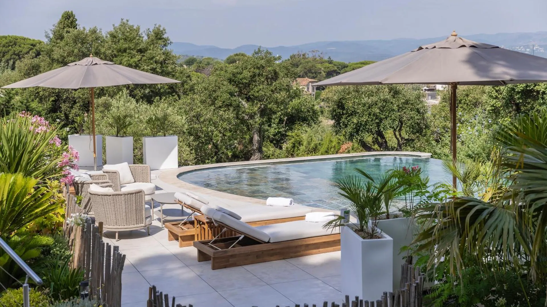 Hotel Tinah Saint Tropez
