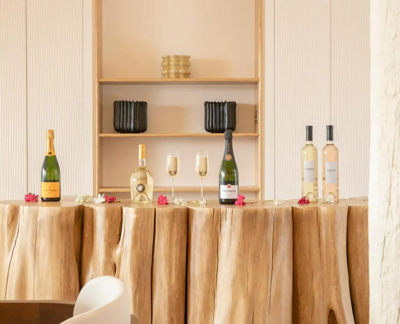 Tinah Saint-Tropez Hotel 4*,